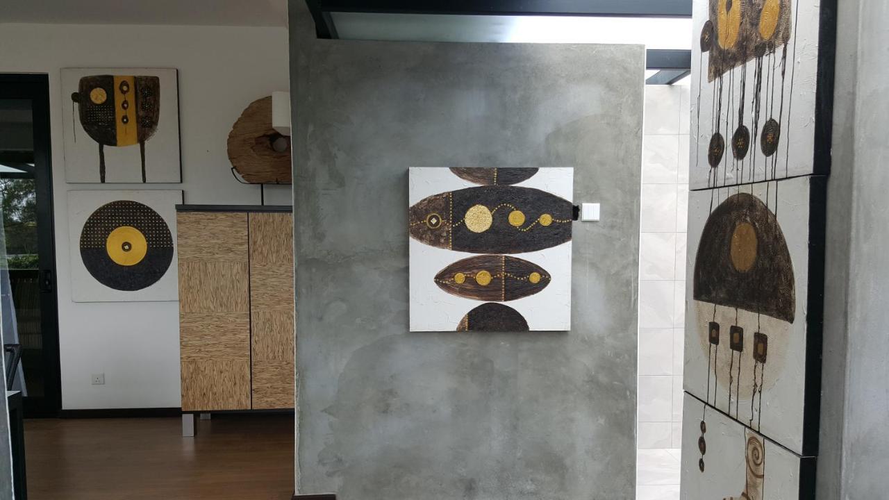 Lot 33 Boutique Hotel Pantai Cenang  Εξωτερικό φωτογραφία