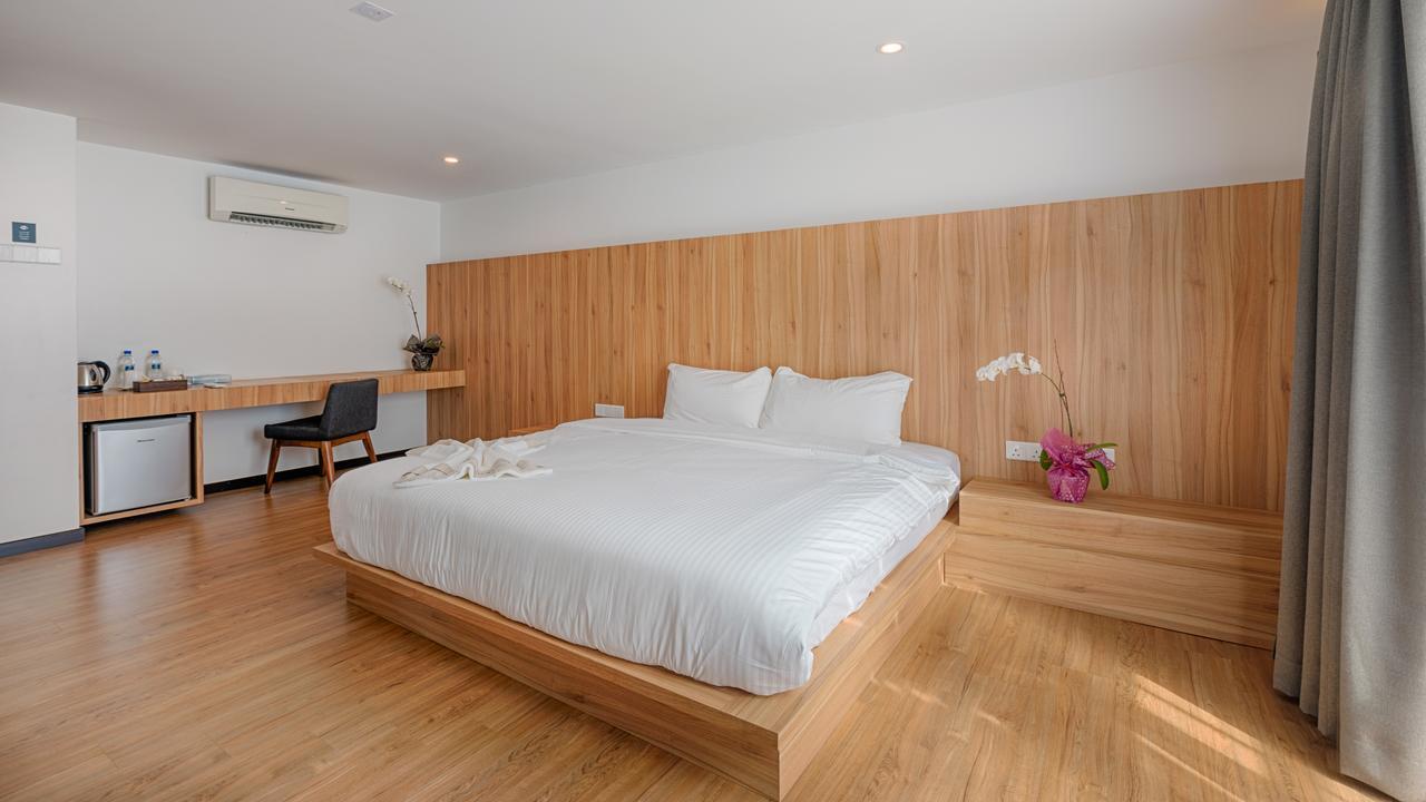 Lot 33 Boutique Hotel Pantai Cenang  Εξωτερικό φωτογραφία